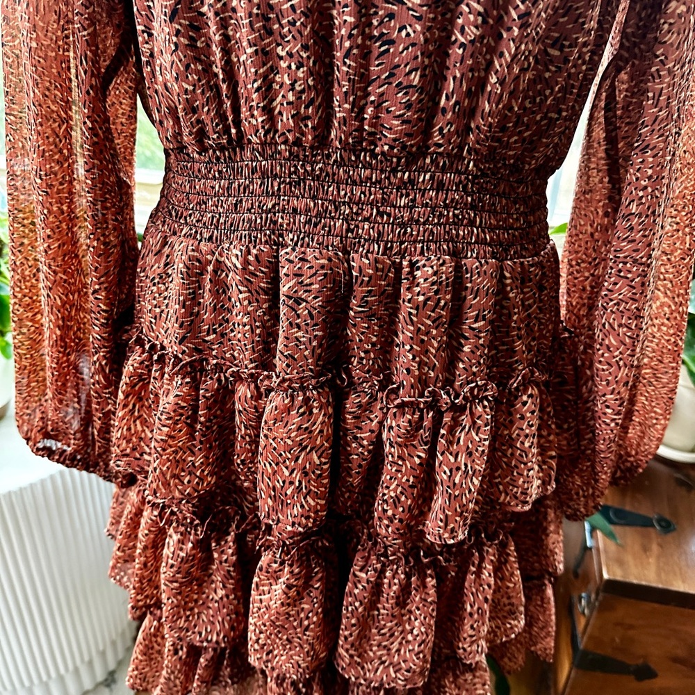New Express Ruffle Dress - size small - Picture 4 of 5